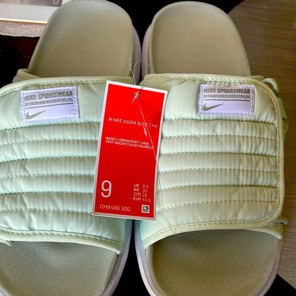 BARELY GREEN/DUSTY SAGE
VERT DISCRET/SAUG POUDREUX
9
DH8469 300
UK 6.5
BR 39 Wmns Asuna 2 Slide  main image 2
